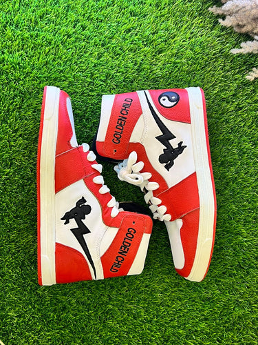 Peaceful protection sneakers