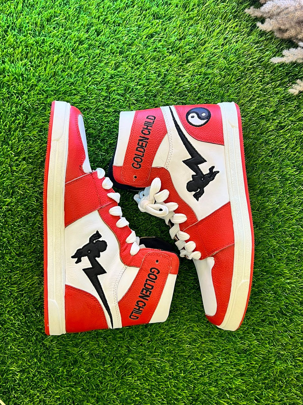 Peaceful protection sneakers